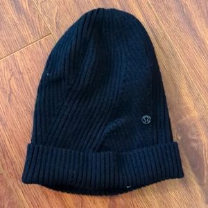 Lululemon beanie